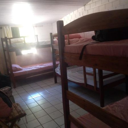 Hostel Porto Vip Порту-де-Галиньяш Экстерьер фото